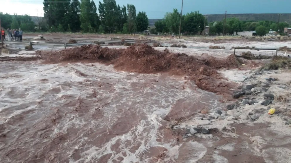 Río Crecido