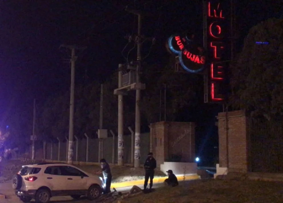 Ciclista fue atropellado en la entrada de un hotel