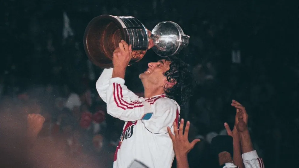 Enzo Francescoli. Fuente: (Twitter)