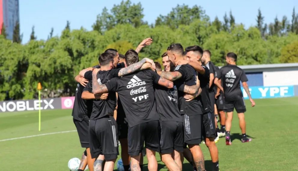 Práctica de la selección Argentina. Fuente: (Twitter)