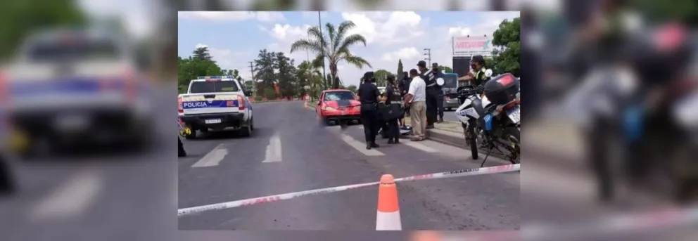 Choque mortal en la rotonda de COFRUTHOS: quién era la mujer que falleció
