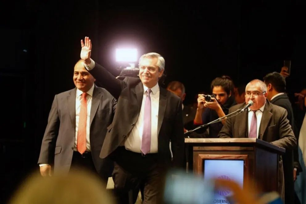 Post elecciones: el oficialismo proyecta una megafiesta en Plaza de Mayo este miércoles 