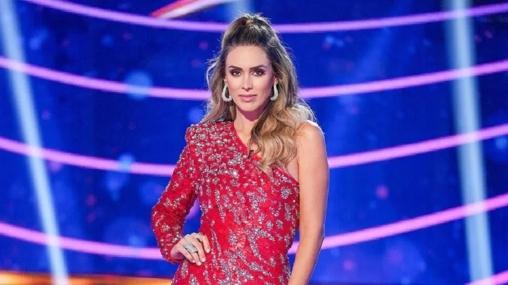 Jacky Bracamontes
