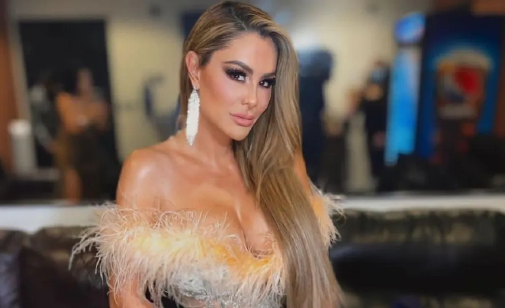 Indignación total : Ninel Conde mostró como pintó a su perro y causó gran malestar entre sus seguidores