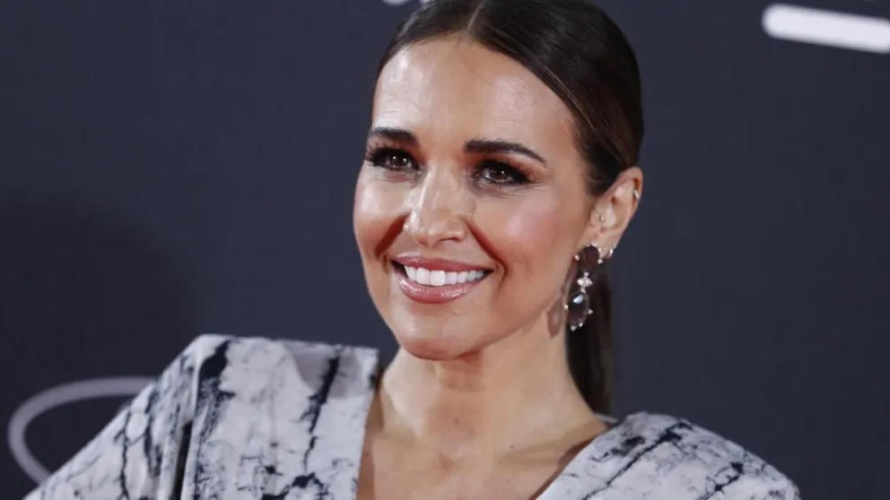 Paula Echevarría y su sensual vestido atrae todas las miradas en los premios Woman Planet