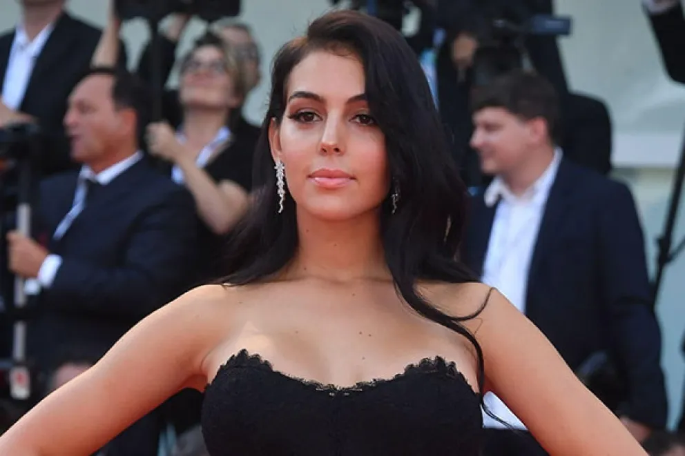 Hermosa: Georgina Rodríguez revoluciona las redes con su último outfit