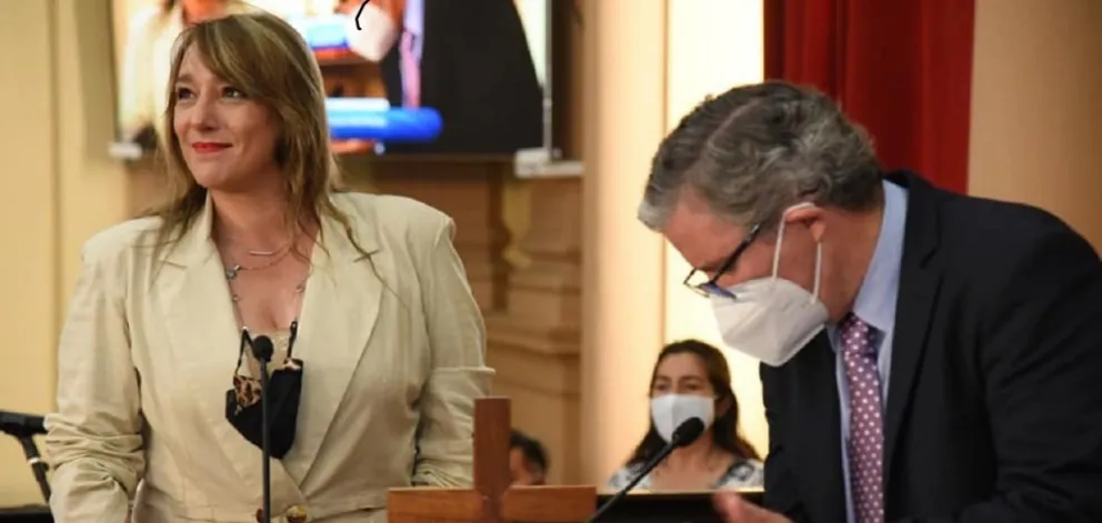Histórico: Carolina Ceaglio, forma parte del "team" de mujeres que representan a Orán en Diputados