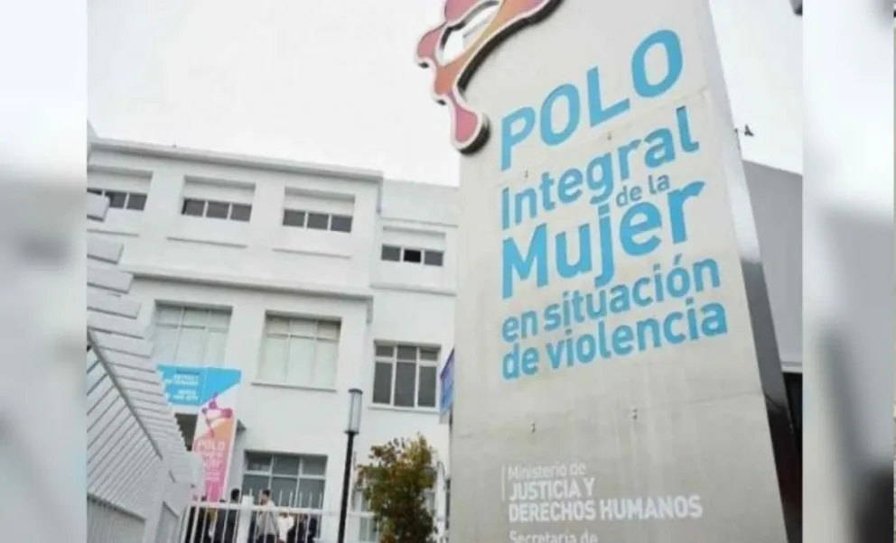 Por el Día Internacional de la Eliminación de la Violencia contra la Mujer se desarrolló una feria