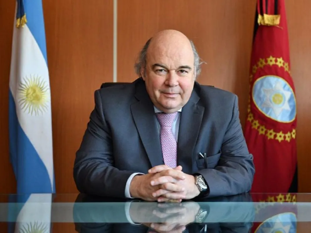 Tal y como lo había anticipado, Abel Cornejo renunció al cargo de ministro de Seguridad