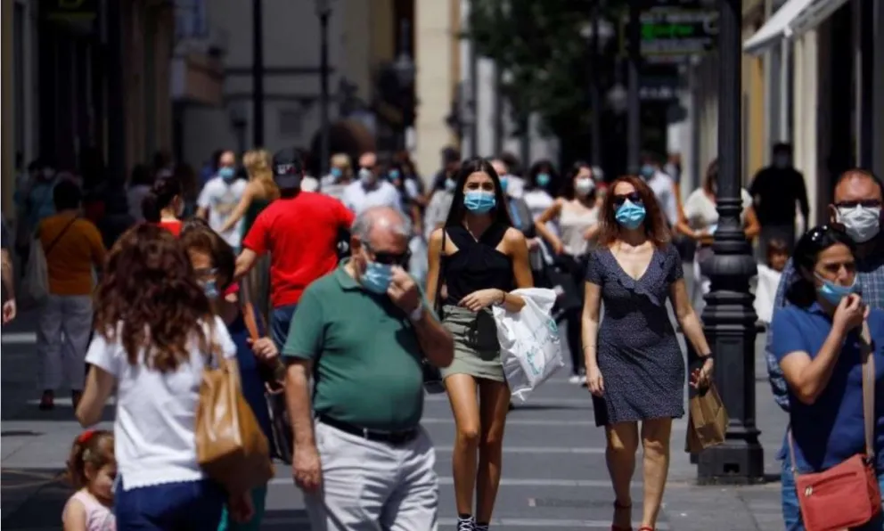 Coronavirus en Argentina: la curva de contagios continúa bajando en todo el país