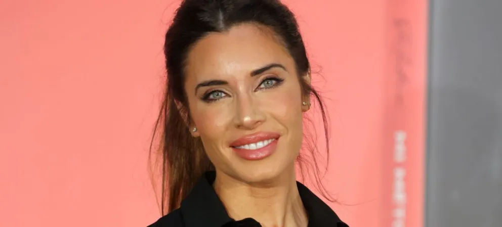 Pilar Rubio volvió a enamorar a Sergio Ramos tras modelar con esta ajustada falda de cuero