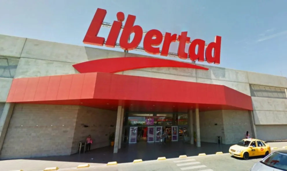 Preocupación: El híper Libertad sufrió una fuga de gas