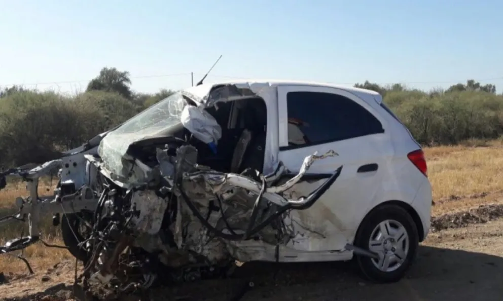 Faltal accidente en la ruta 34 terminó con la vida de dos personas