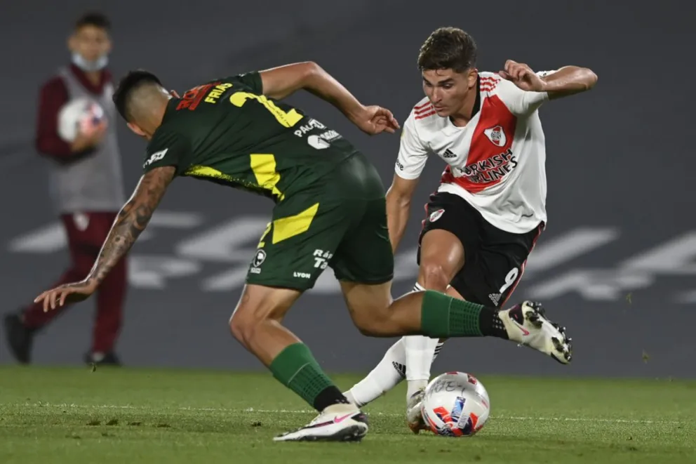 River Plate se quedó sin racha tras caer ante Defensa y Justicia por 3-2