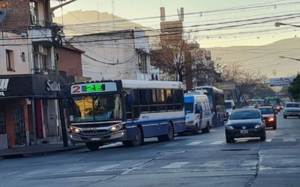 Feriado del 8 de diciembre: ¿Funcionarán los colectivos?