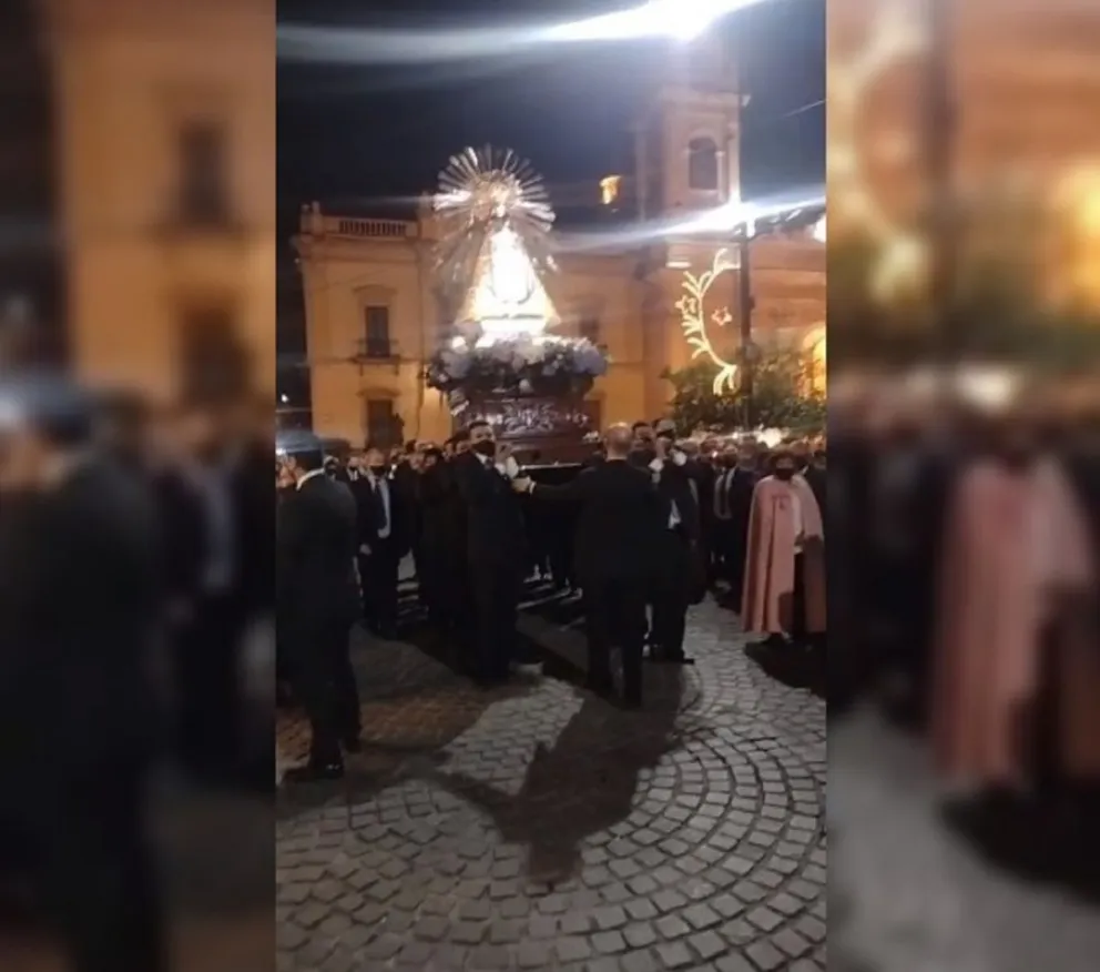 VIDEO | En un día muy especial, la Virgen del Milagro salió a las calles