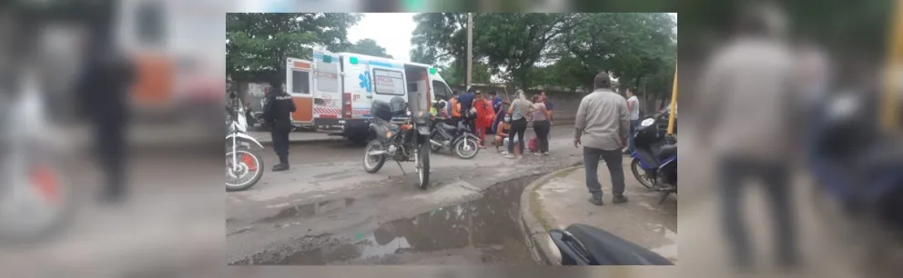 |FOTOS| Tremendo siniestro: una pareja con su hijita volaron de la moto