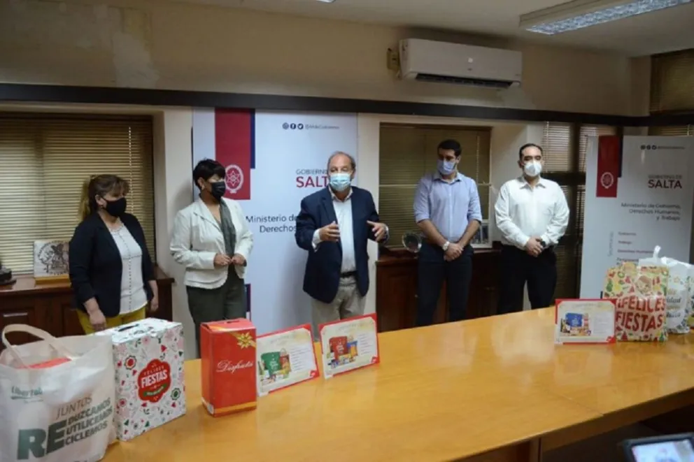 Canastas navideñas para Salta: enterate qué productos están disponibles y cuáles son los precios