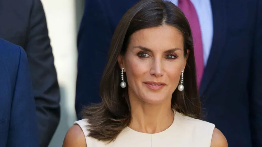 Conoce los outfit de Letizia Ortiz que adora usar