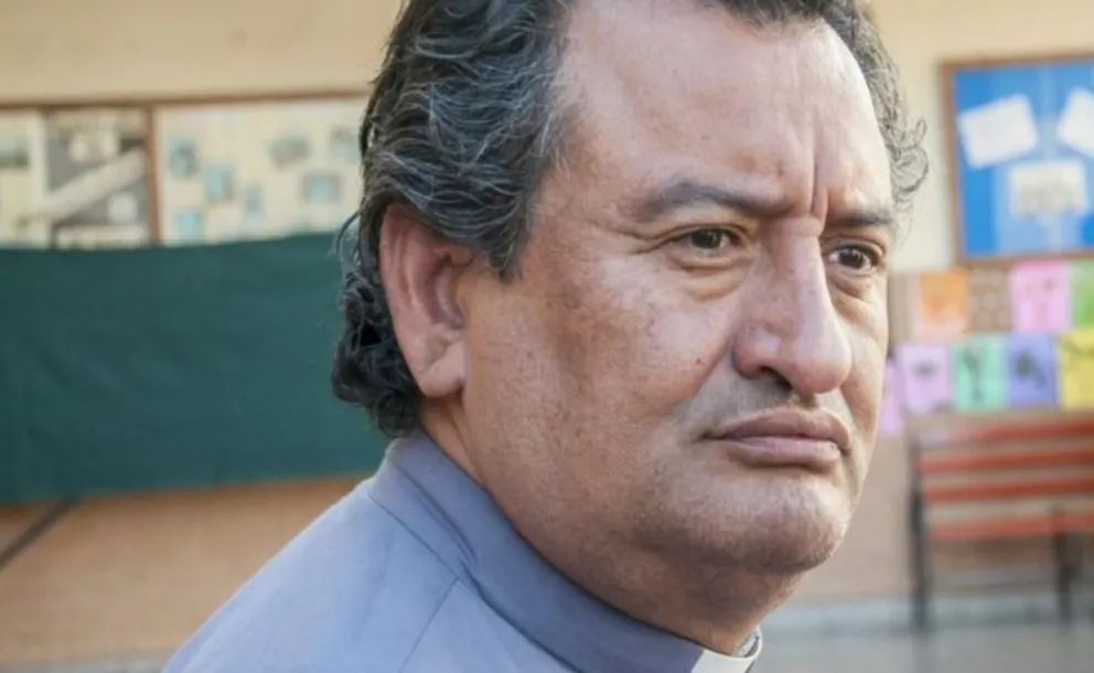  "Eternamente vivo en mi corazón", el último adiós al sacerdote Carlos Gamboa 