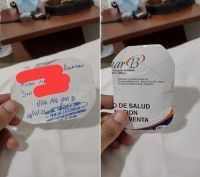 |FOTOS| Salteño se fue a vacunar y le dieron un pedazo de cartón en vez del carnet correspondiente