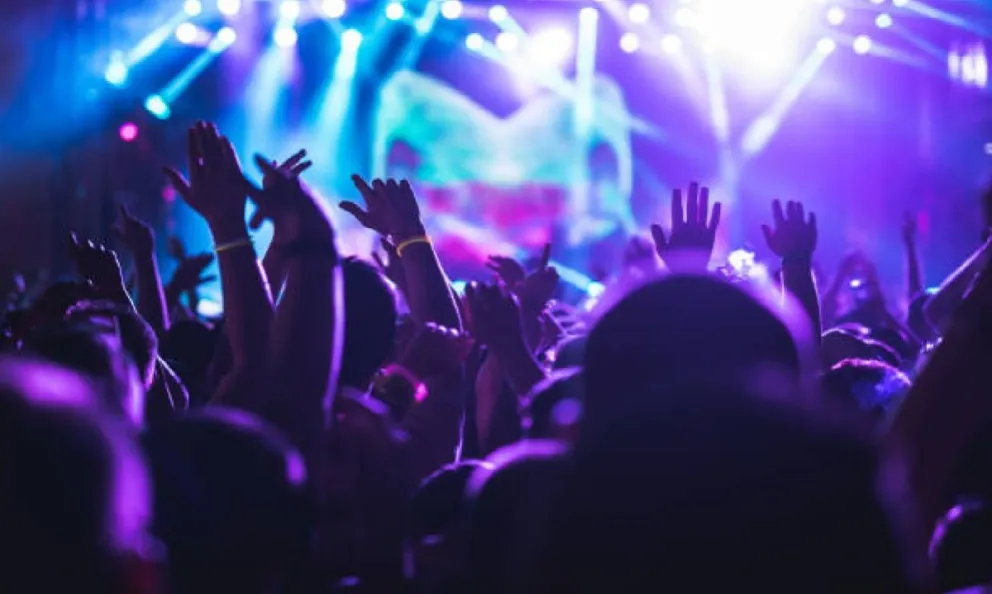 Los eventos de más de mil personas deberán tener autorización