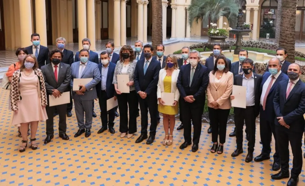 ¿Qué implica y qué alcances tiene el Consenso Fiscal firmado por Sánez?