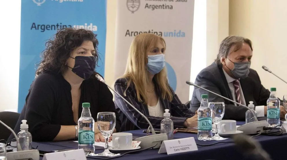   Carla Vizzoti anuncia las nuevas medidas ante el avance de la variante de Ómicron