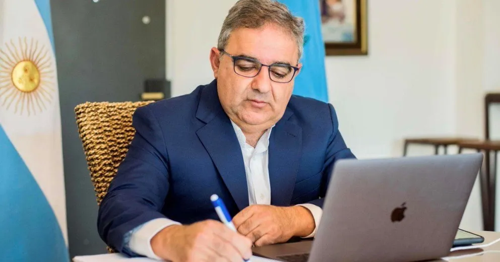 El gobierno de Catamarca cobrará el tratamiento e internación de los pacientes no vacunados contra el covid