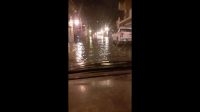 |TERRIBLE VIDEO| Las fuertes tormentas hicieron colapsar las calles del centro salteño
