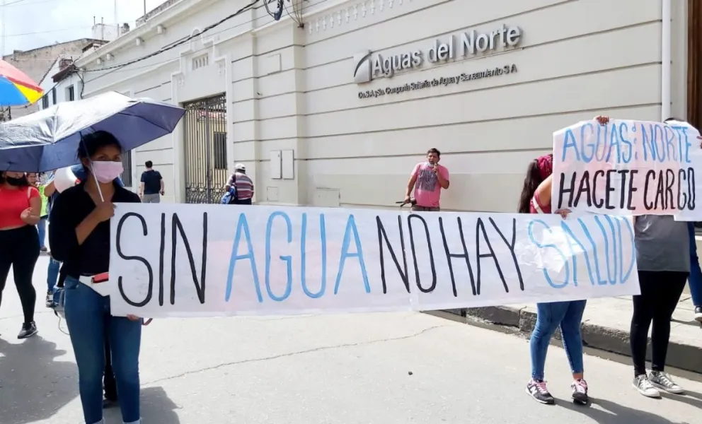 Aguas del Norte tomó medidas legales contra los vecinos que pagaron por los estudios que dieron positivo en salmonella