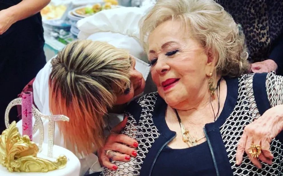 Alejandra Guzmán y Silvia Pinal