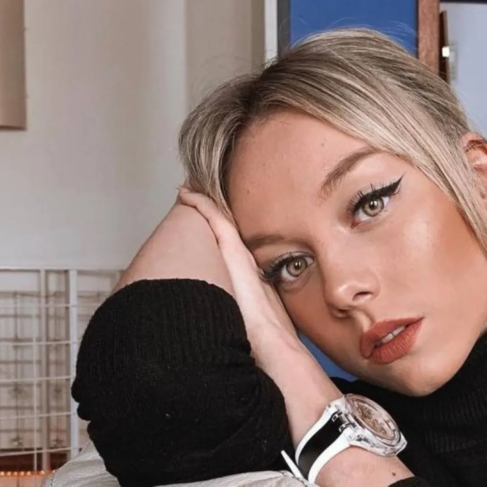 Conoce el impactante significado del misterioso tatuaje de Ester Expósito