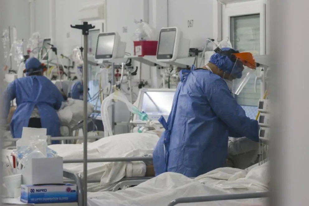 Avanza la tercera ola: se registraron más de 200 muertes por coronavirus en Argentina en las últimas 24 horas