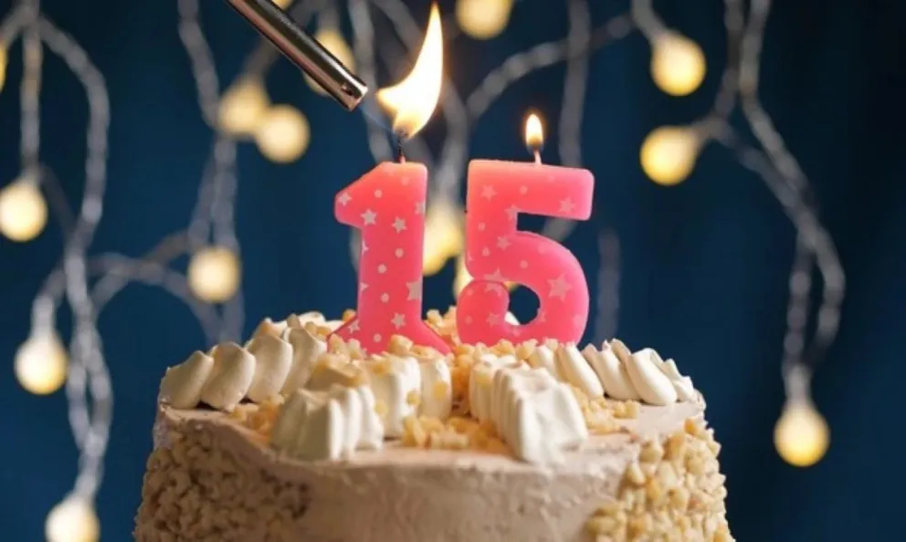 | VIDEO | funcionarios salteños le realizaron un cumpleaños sorpresa a una adolescente que padece una enfermedad