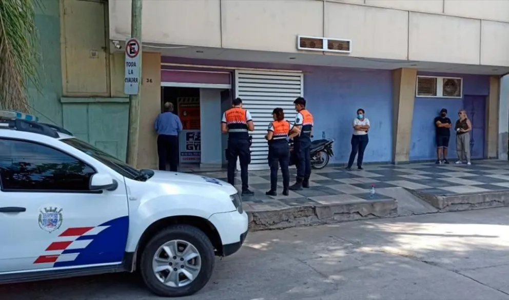Conmoción: una mujer murió en pleno gimnasio mientras hacía actividad física