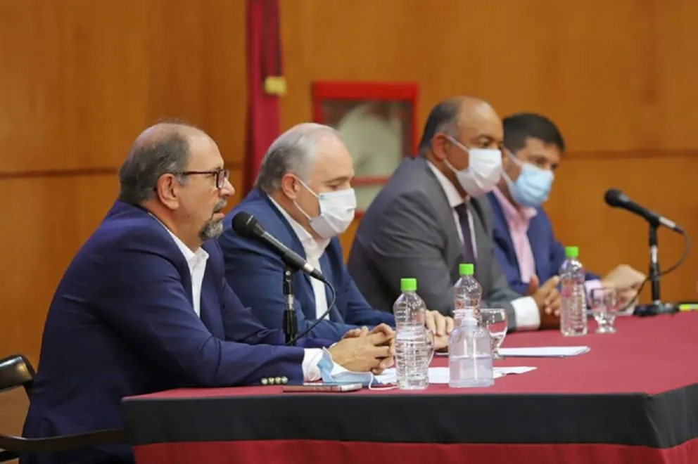 Cuenta regresiva: el Gobierno provincial adelantó que llamará a paritarias generales