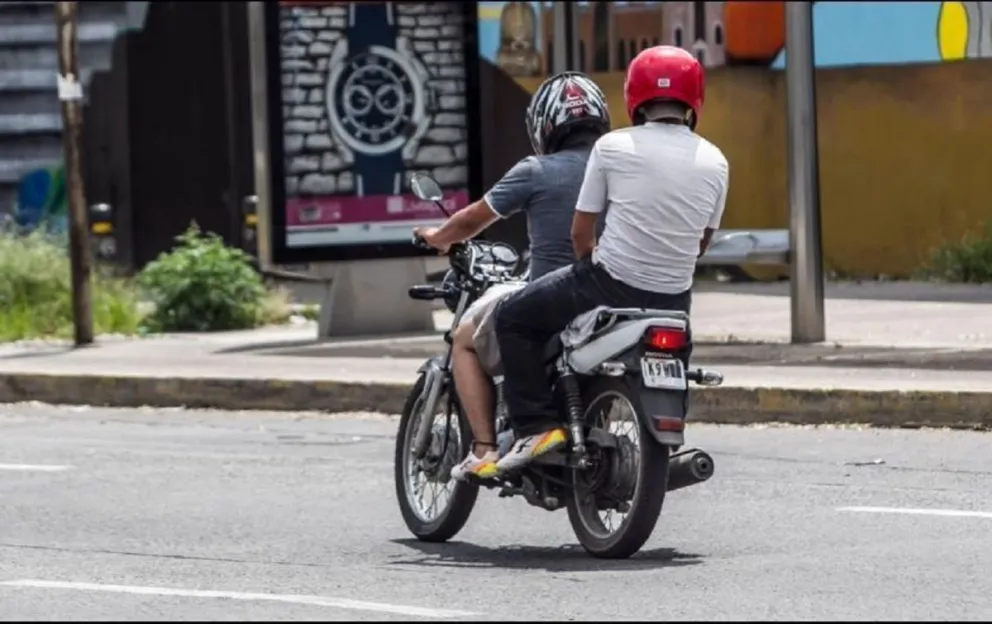 Lincharon a un motochorro que le robó un celular a una salteña