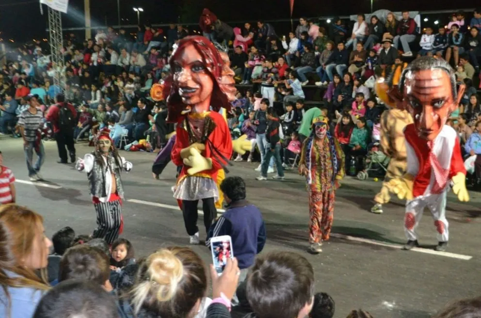 ¿Cuándo darán inicio los corsos capitalinos?