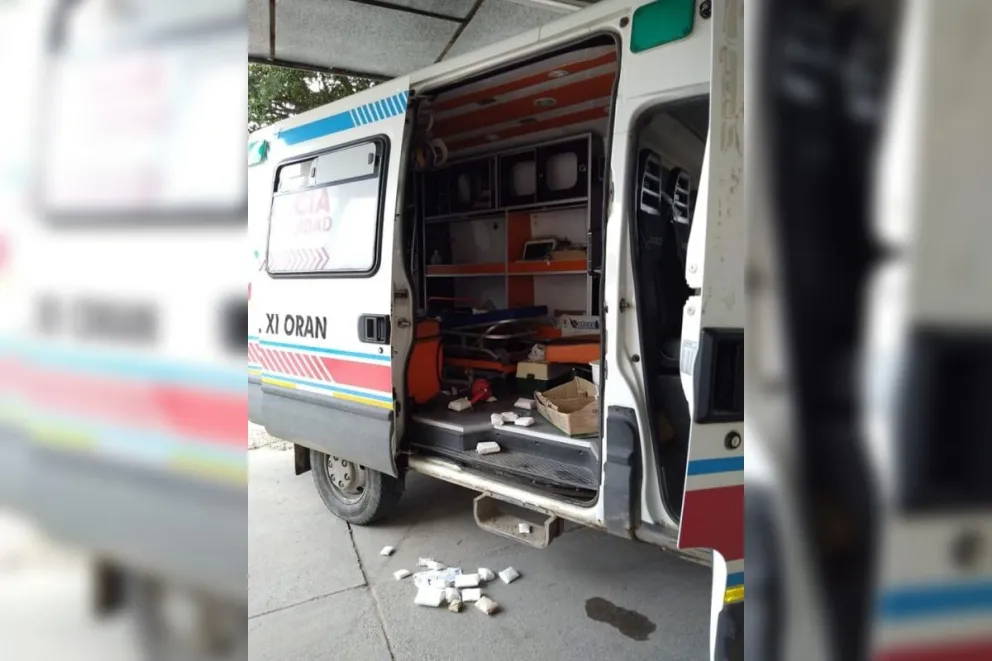 Salteño se fue a carnavalear, se emborrachó, y destrozó una ambulancia