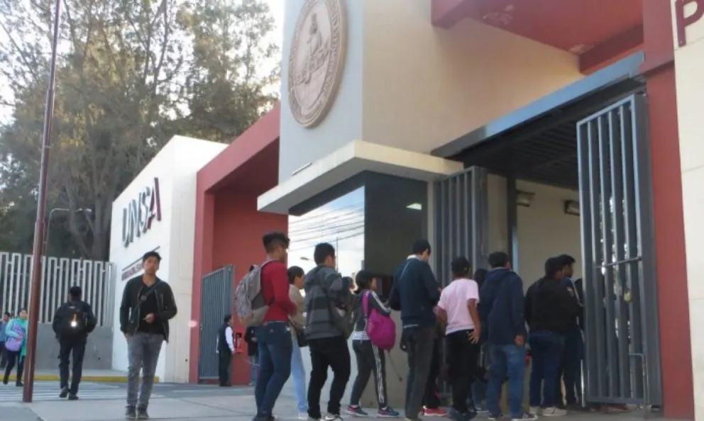 Profesores de la UNSa en contra del pase sanitario opinan que primero se deben mejorar otros pendientes en la universidad