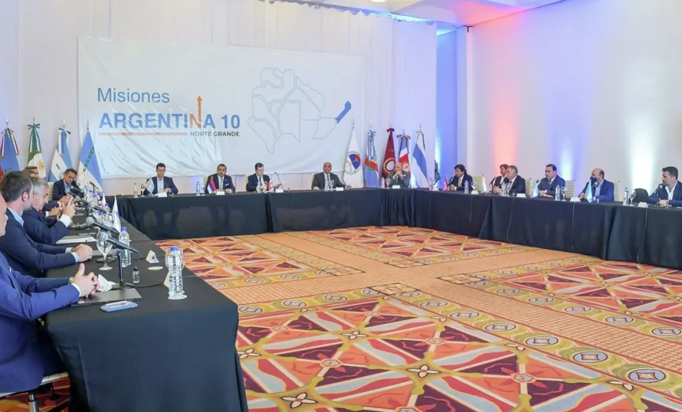 Tarifas diferenciales para la energía y el transporte: el pedido de Gustavo Sáenz durante el encuentro con mandatarios 