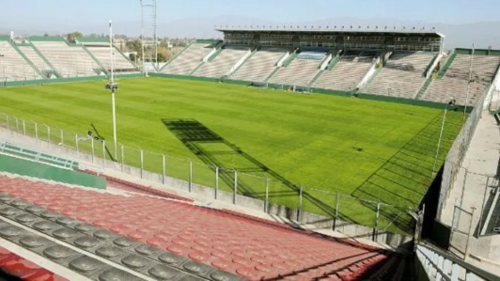 Vacunación Coronavirus en Salta: este sábado y domingo lo harán en las boleterías de los estadios