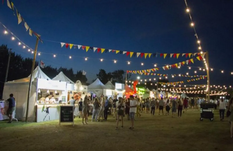 Un concejal salteño escuchó las quejas de los vecinos por las carpas de eventos y pide soluciones