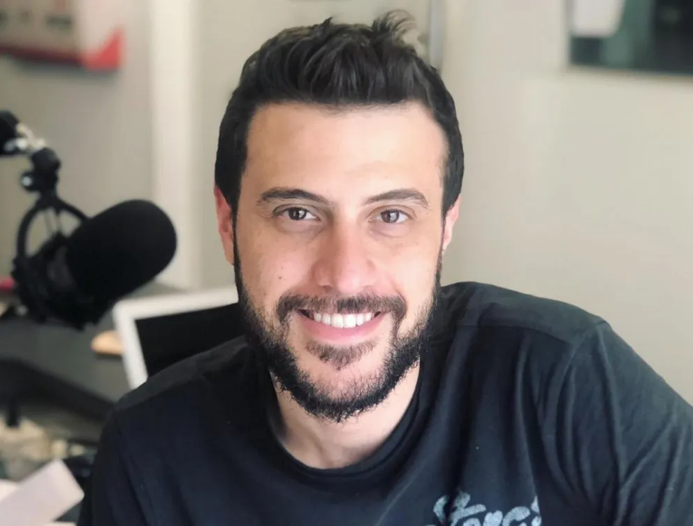 La romántica postal con la que Diego Leuco confirma su romance con la periodista Sofía Martínez