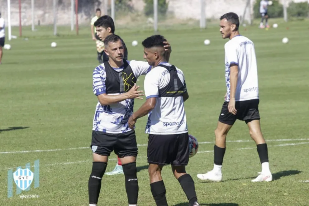 Gimnasia y Tiro disputó dos partidos amistosos contra San Martín de Tucumán