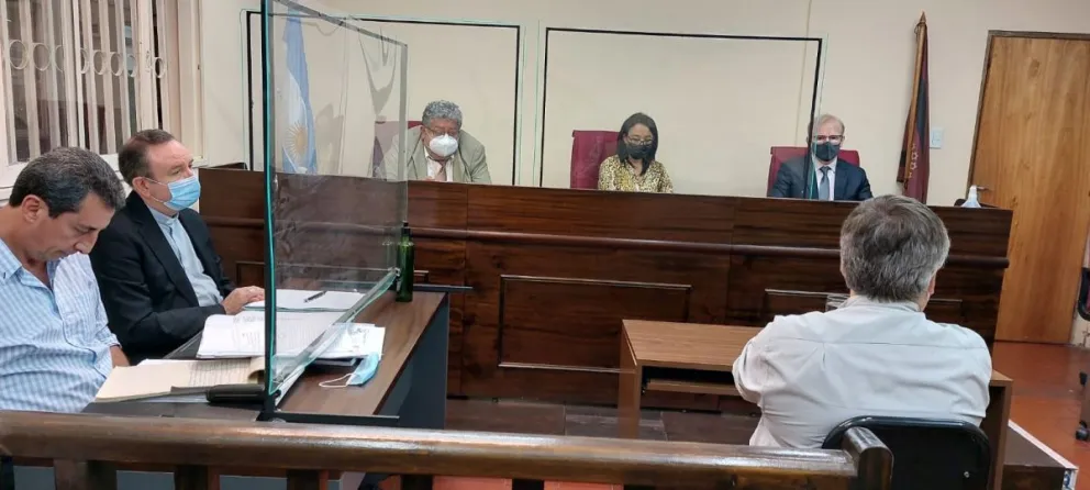 Caso Gustavo Zanchetta: un sacerdote contó perturbadores detalles del exobispo