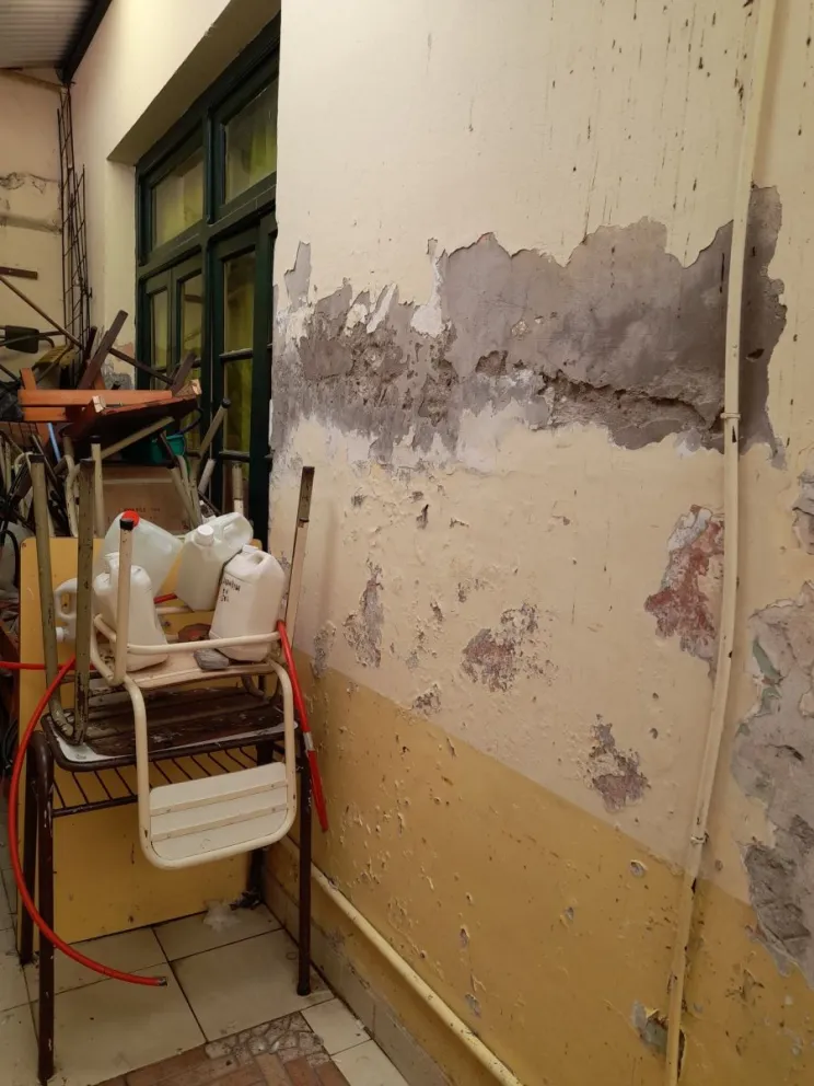 |FOTOS| El estado de abandono en el que se encuentra una escuela pone en dudas el inicio de clases