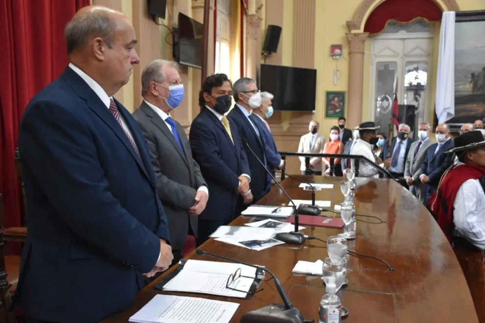 apertura de sesiones.