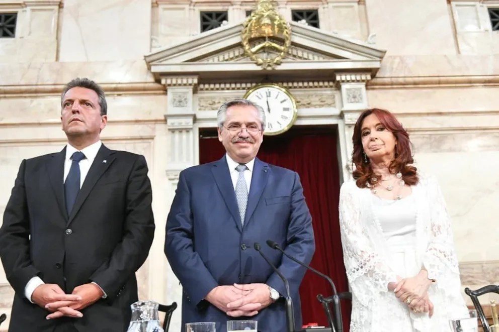 Todo roto: Fernández, fastidioso, se refirió a la interna del gobierno